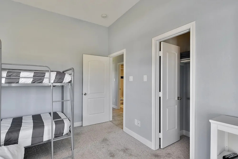 Serenity 3921 - 3 Br Home