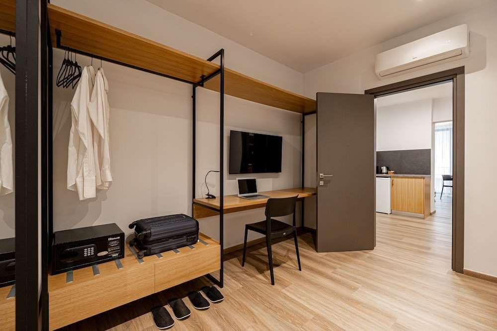 Pnoe Urban Living