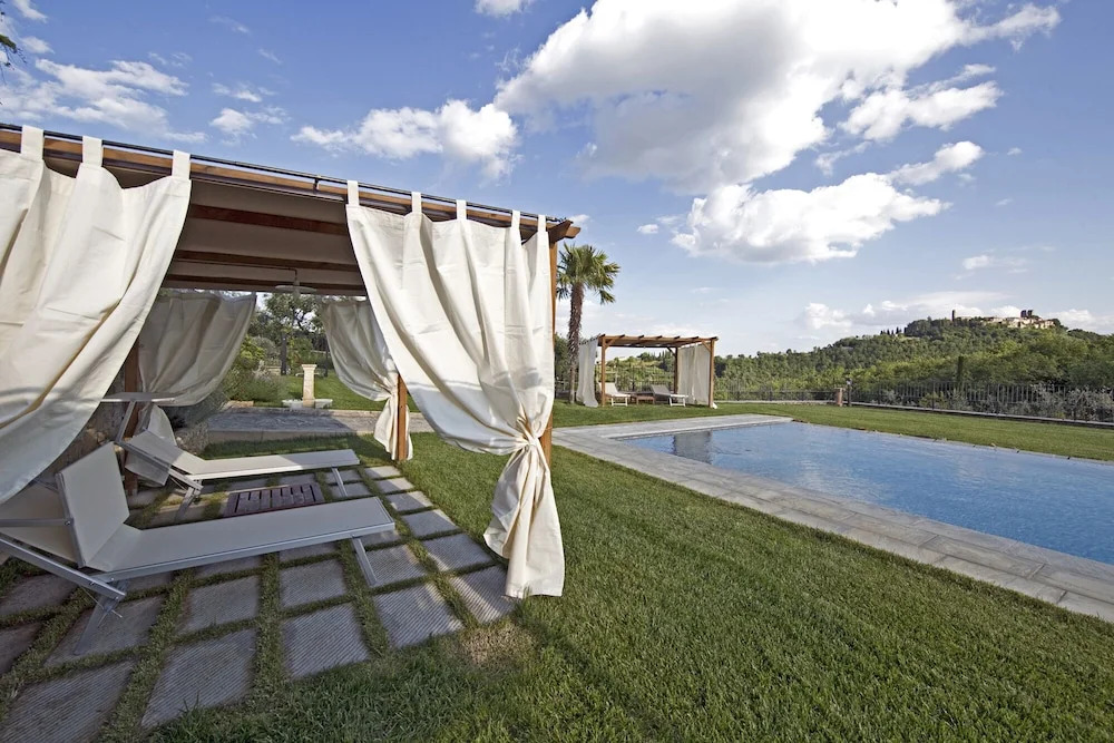 Podere Le Volte - Country House