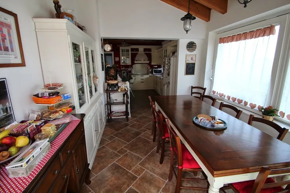 mums b&b con colonnina elettrica