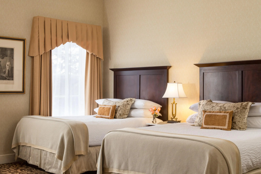 Linden Row Inn