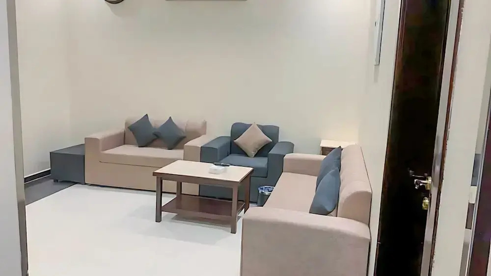 نزل خيال للشقق المخدومه