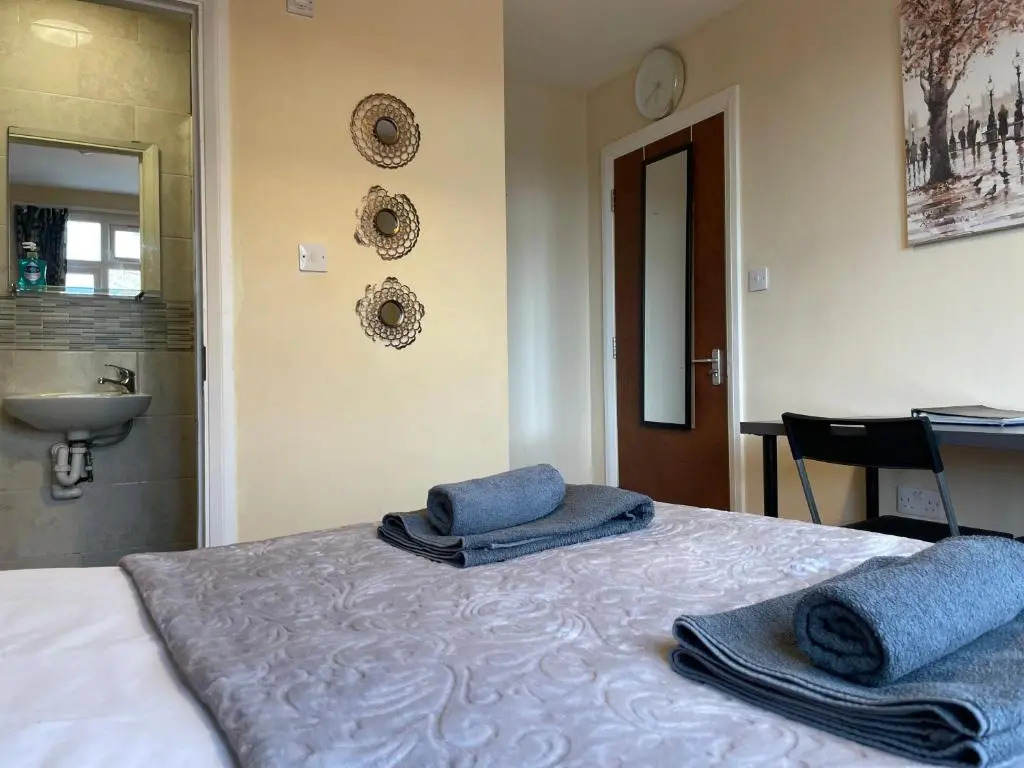 Anazing Studios 2 - North East London - Chingford