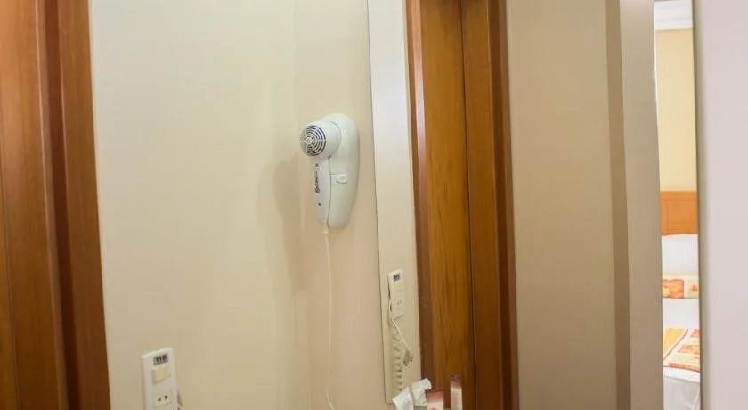 Gloria Garden Suites
