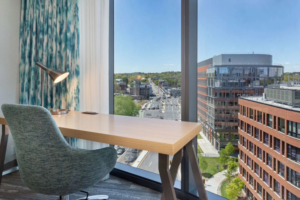 Hilton Garden Inn Boston Brookline, Ma