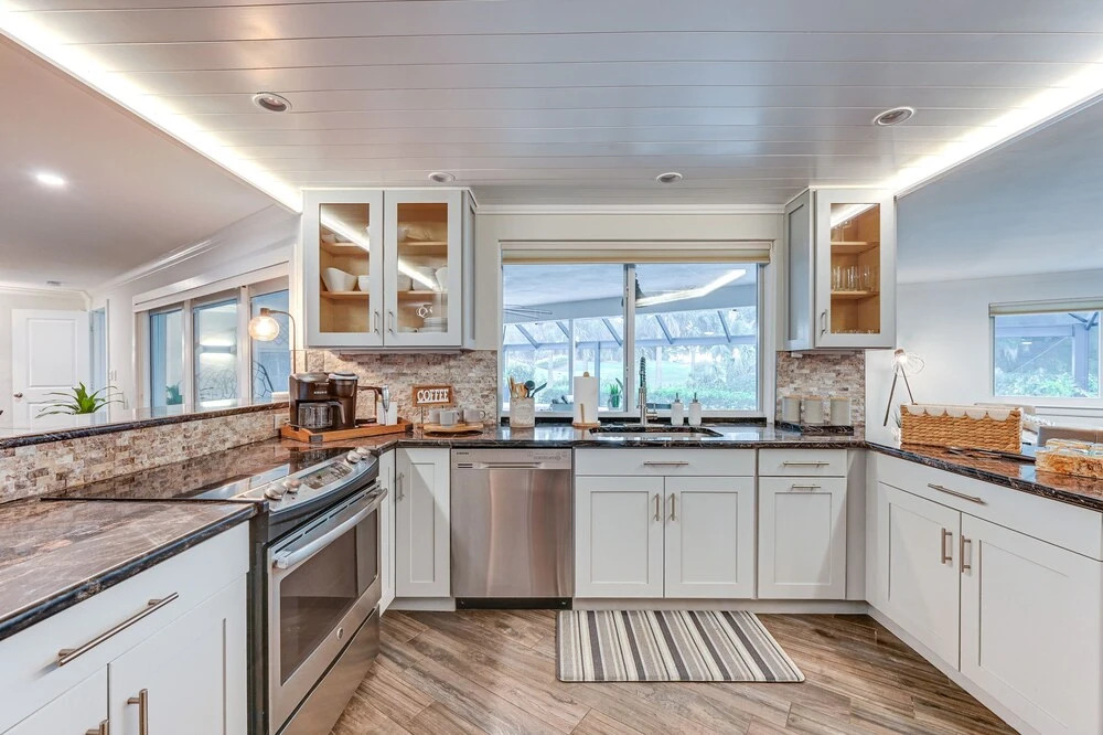 Upscale Naples Outdoor Getaway ~ 4 Miles to Beach