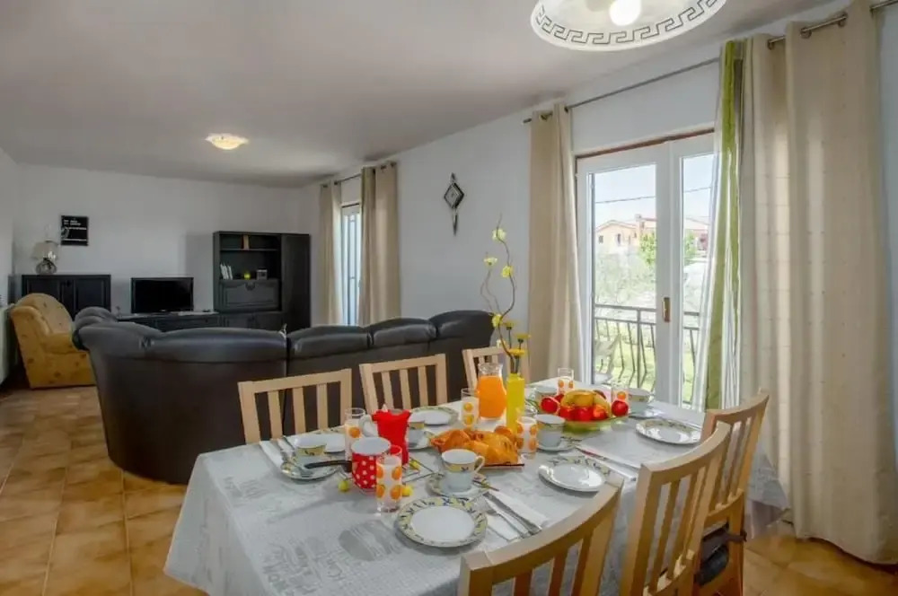 Holiday House Višnjan