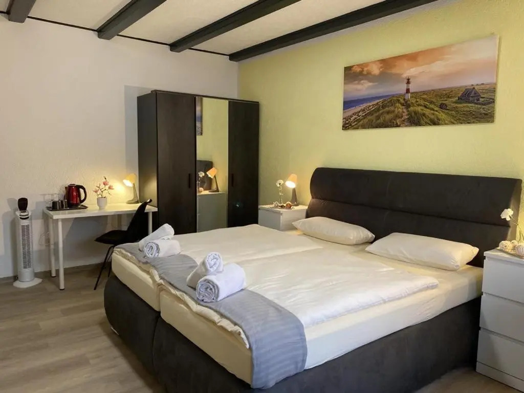 Varel Bay Hotel