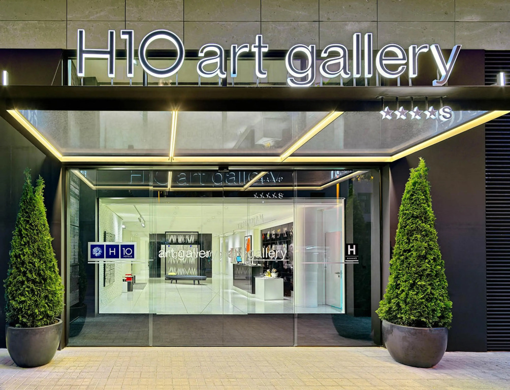 H10 Art Gallery Sup