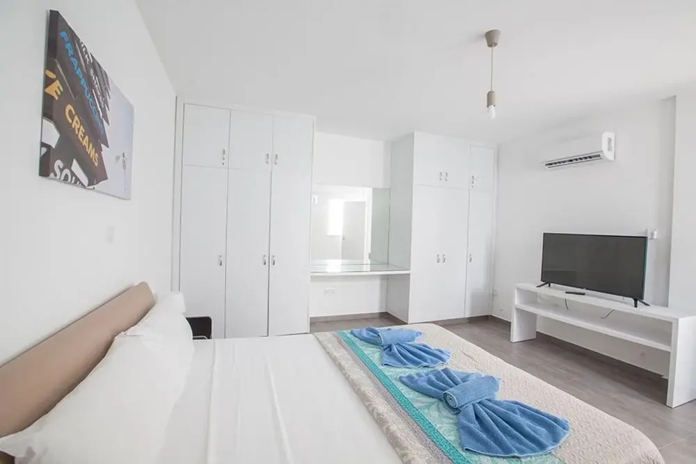 Villa Ochosto Loux - Fabulous 5 Bedroom Protaras Villa With Private Pool