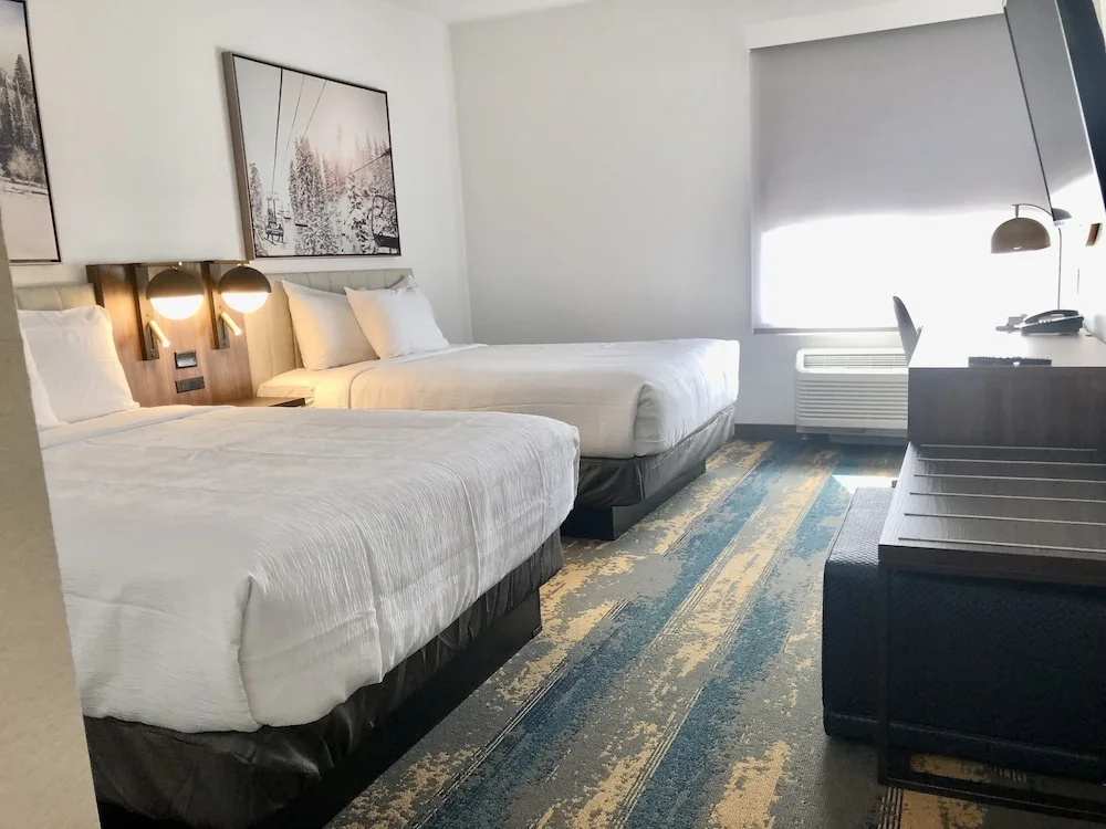 La Quinta Inn & Suites by Wyndham Denver Parker