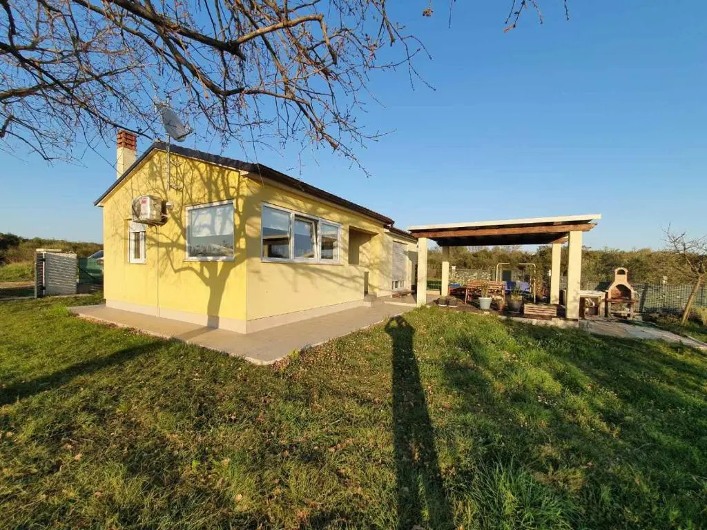 Holiday House Romi