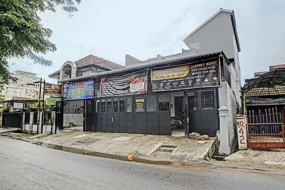 Hotel O Planet Guest House Syariah