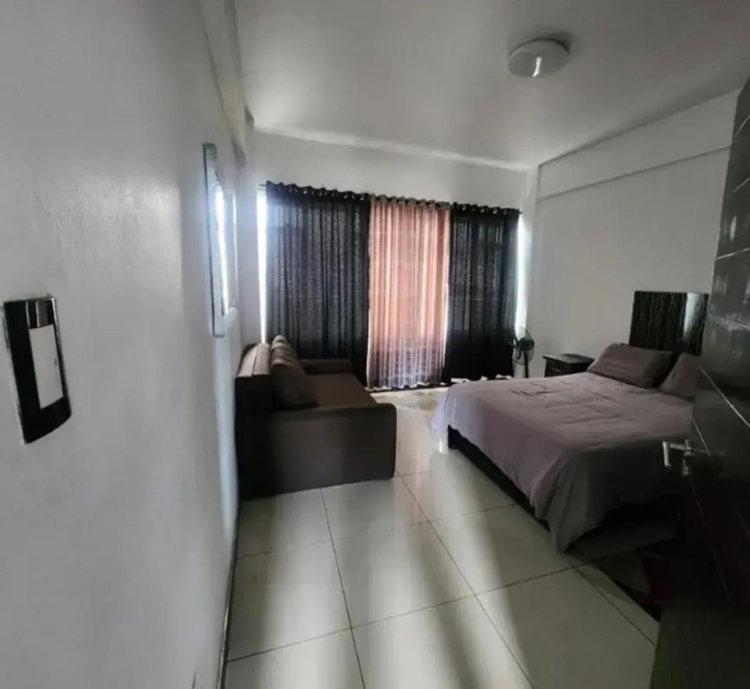 Beachurst Apartment