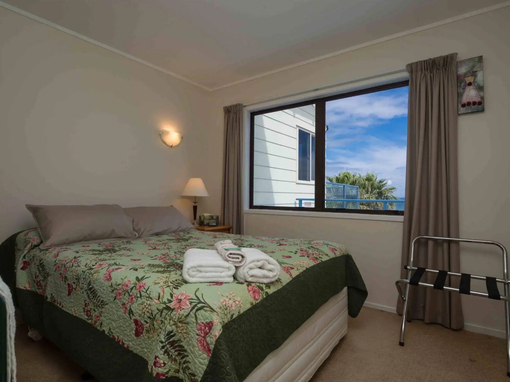 By the Bay Beachfront Apartments
