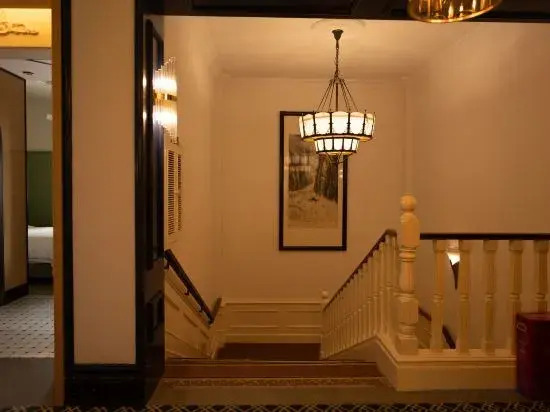 Emperor Boutique Hotel (Shangqiu Shenhuo Avenue)