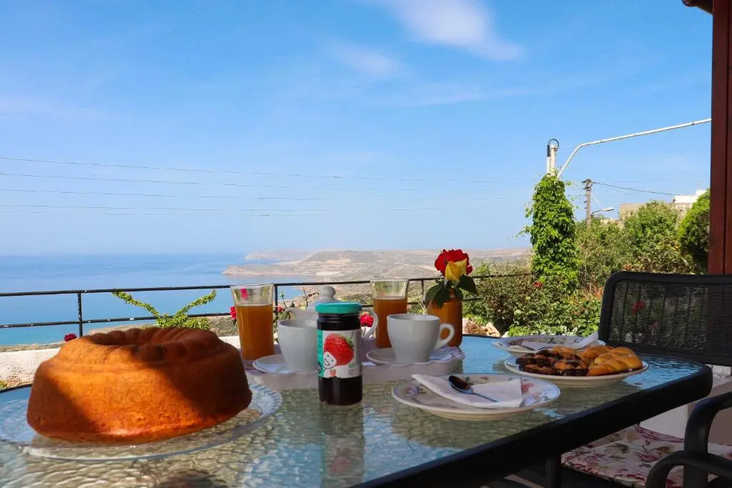 Roussas View Apartments