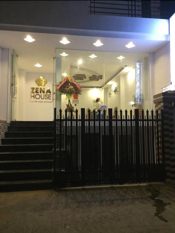 Zena House