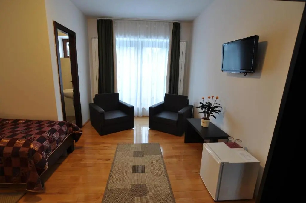 Mountain-Rest Guesthouse