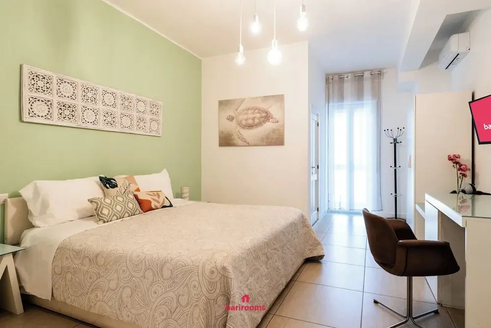 BARI ROOMS Suite Station