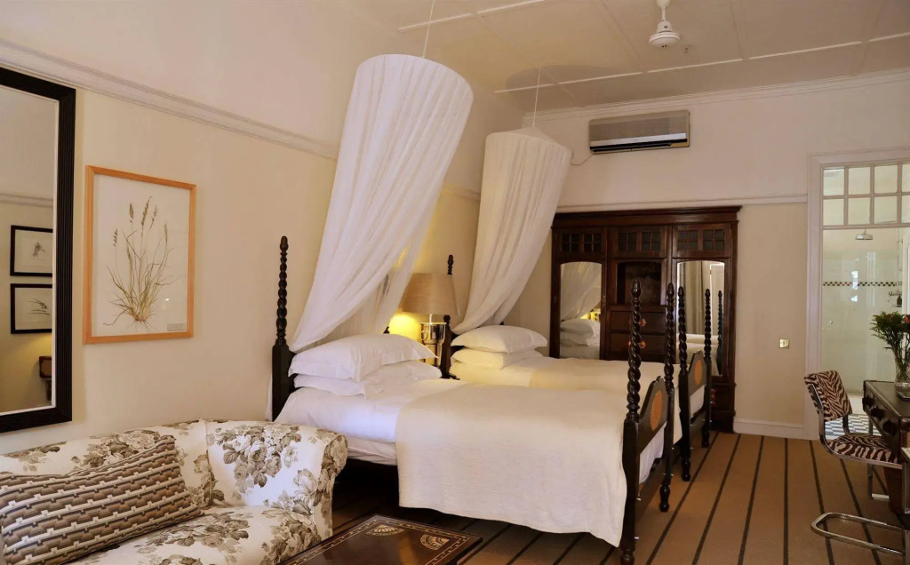 The Victoria Falls Hotel