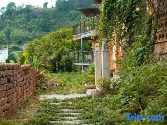 Yangshuo Xiaxiang yishanjing homestay