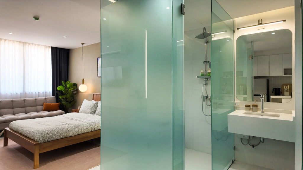 Квартира Casa Olive Phuket at Nai Harn beach