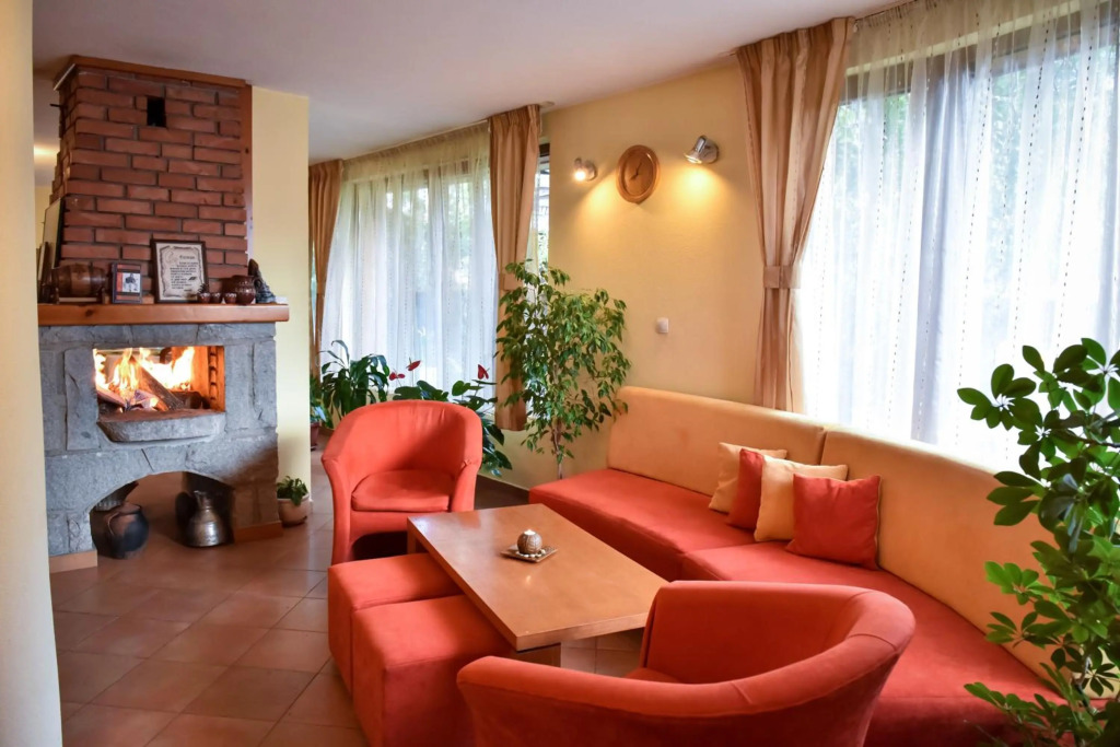 Хотел Лина/Hotel Lina
