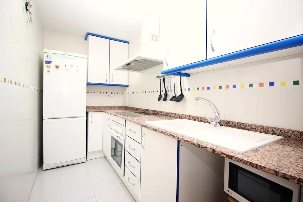 Apartment With one Bedroom in Benidorm, With Wonderful sea View, Shared Pool, Balcony