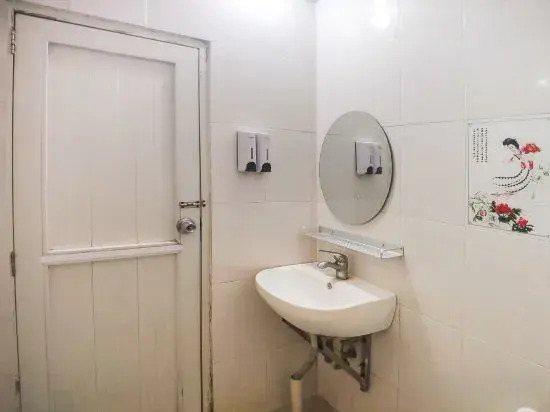 Danzhou Jiu Long Hotel