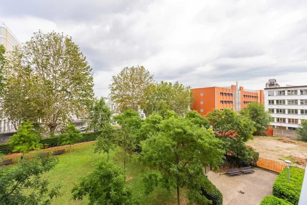 SARCA 324, Milan