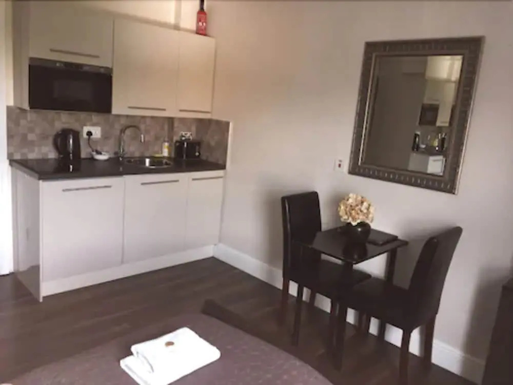 Aviva Studio Apartments