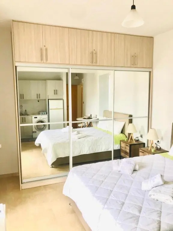 kalamata suites beach 2