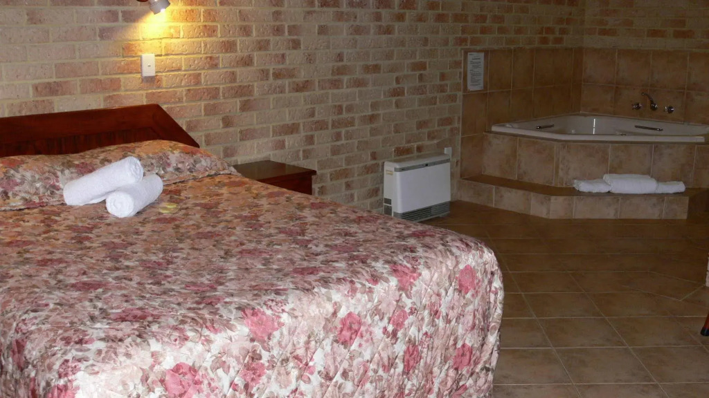 Spring Bay Villas