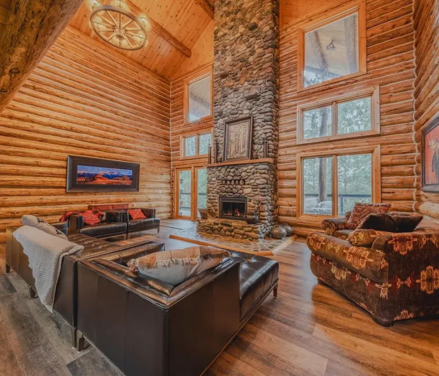 Wilderness Club Lodge For 25