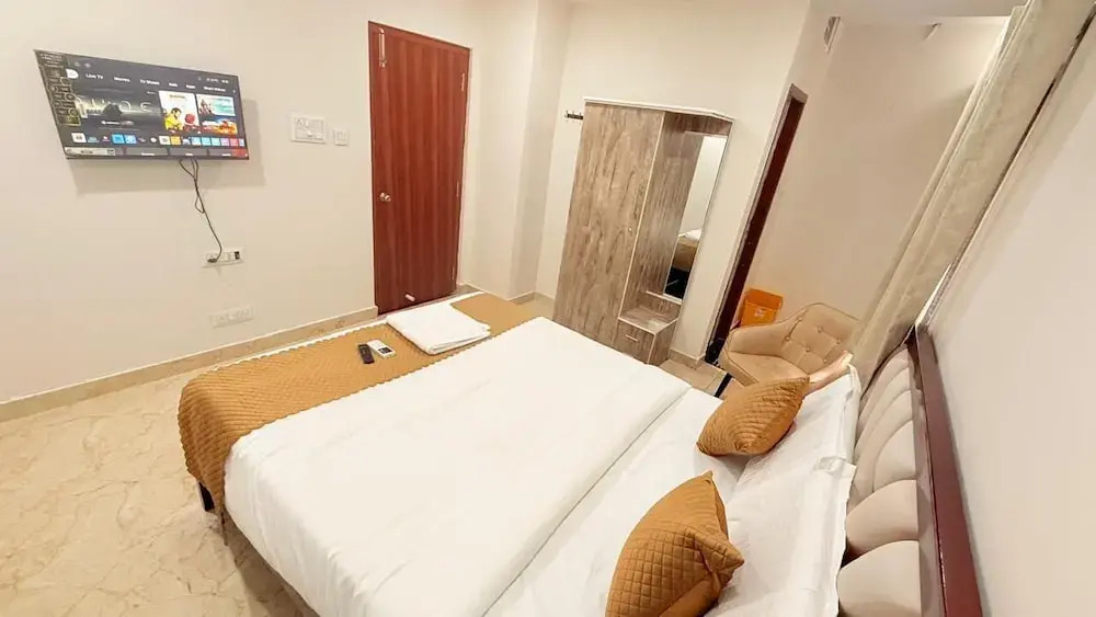Vaaraahi Hotels