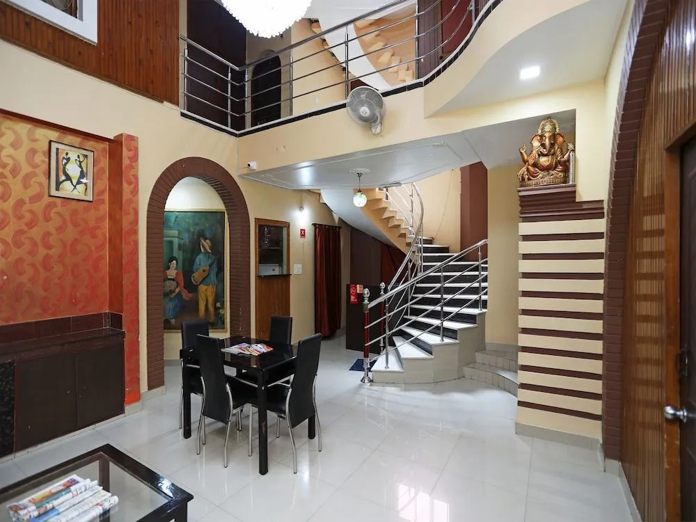 OYO 16616 Springwoods Residency