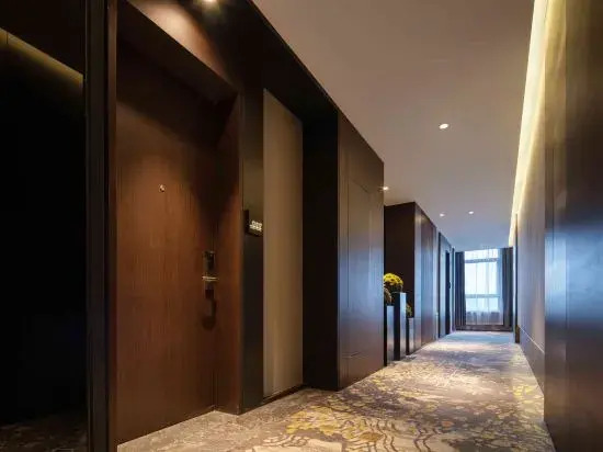 The GiorgioMorandi Hotels (Jinan Tang Ye Century Avenue)