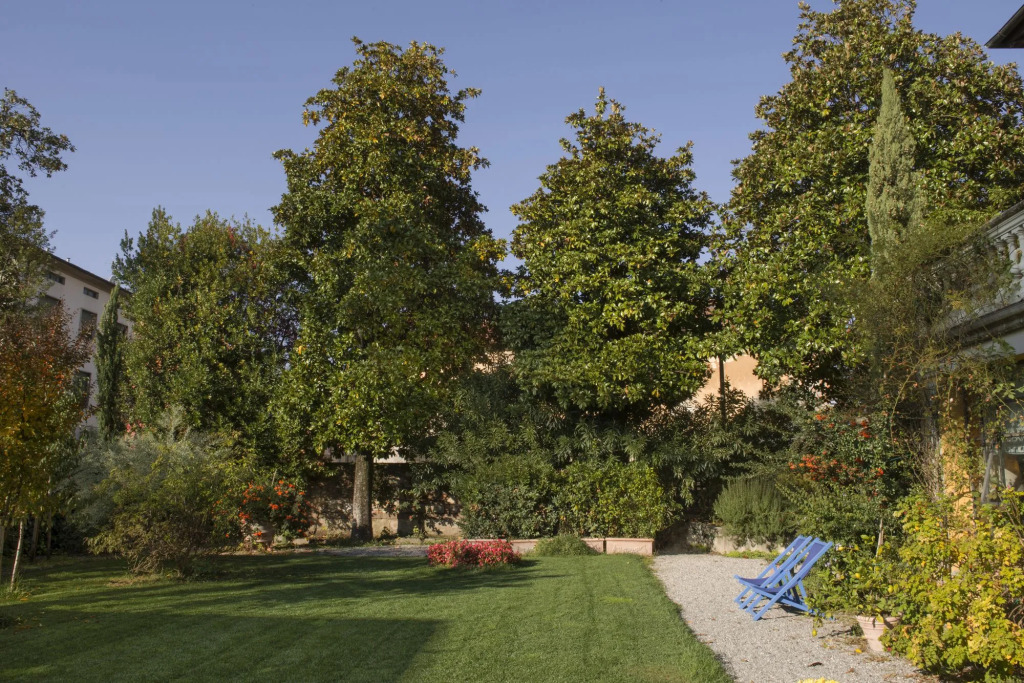 Al Porto Di Lucca B&B