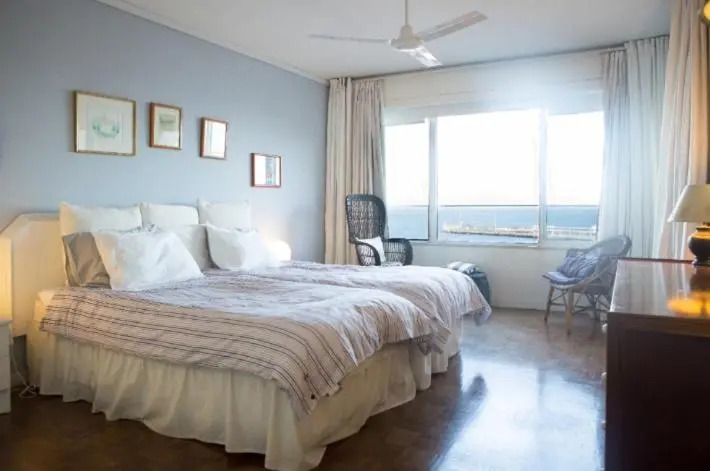 Apartment W Stunning View - MARINA - Free Parking & AC