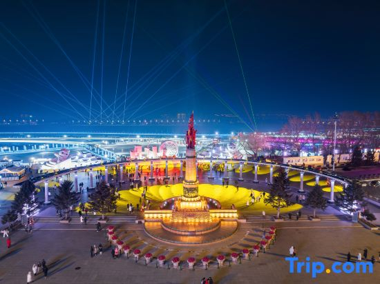 Jizhou Qiuguo Hotel (Harbin West Railway Station & Heilongjiang University Metro Station Branch)