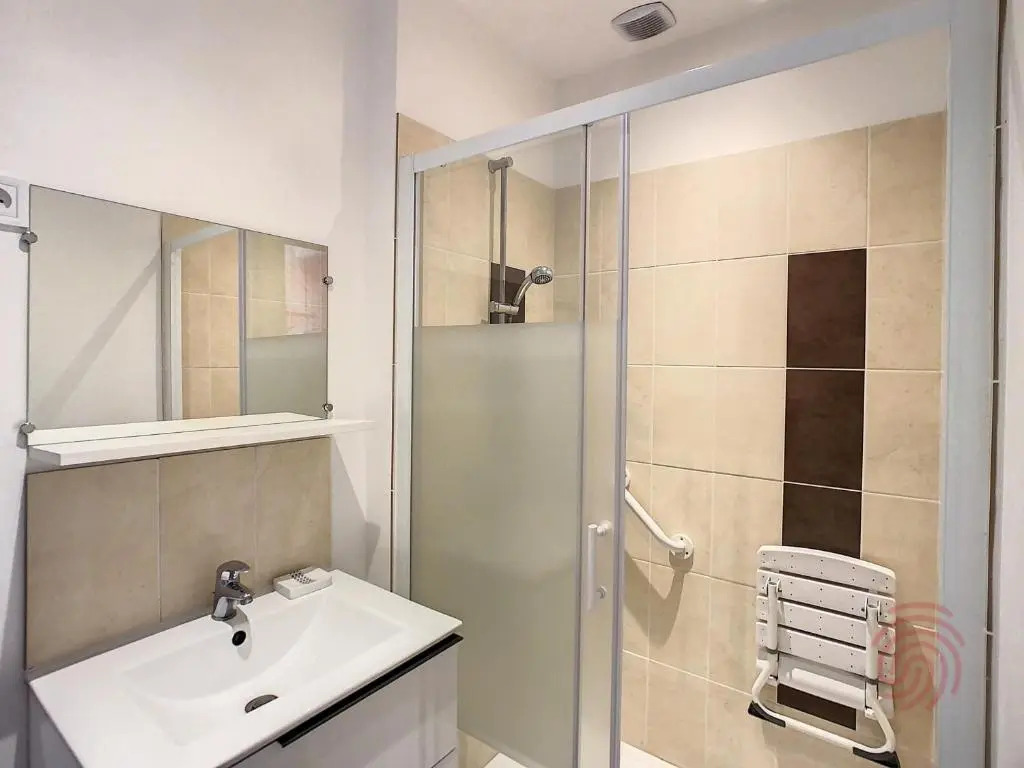 Appartement Lamalou-les-Bains, 2 pièces, 2 personnes - FR-1-451-149