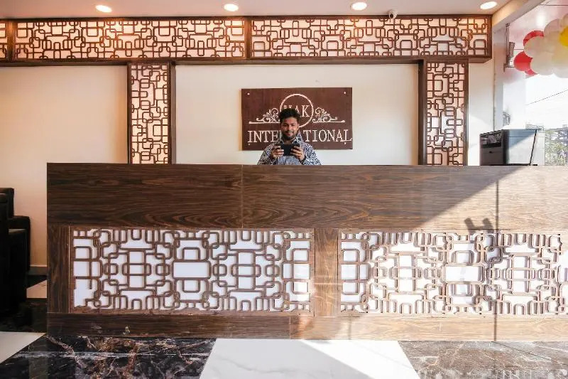 Hotel Mega MAK International by OYO Rooms
