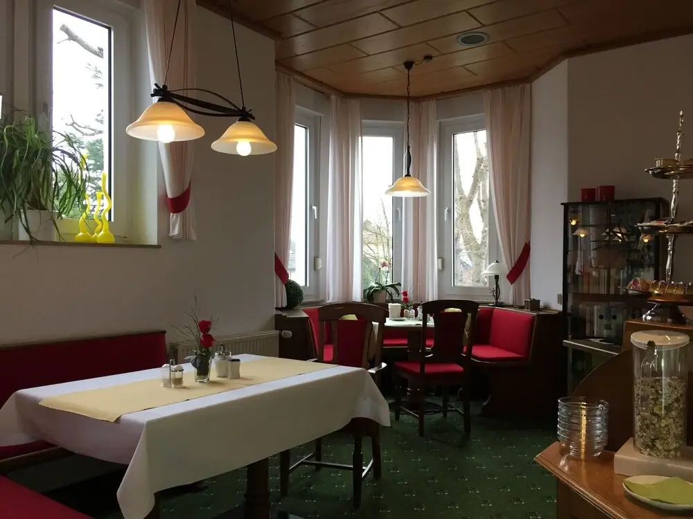 Thermen Hotel Pension Villa Holstein