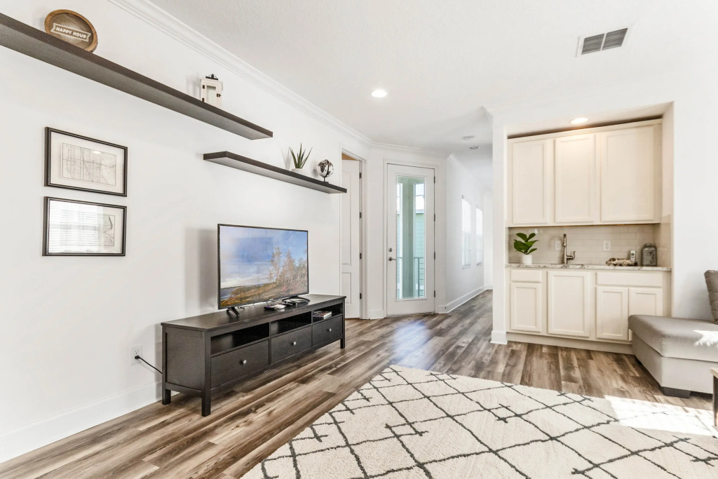 1472FAIRVIEW