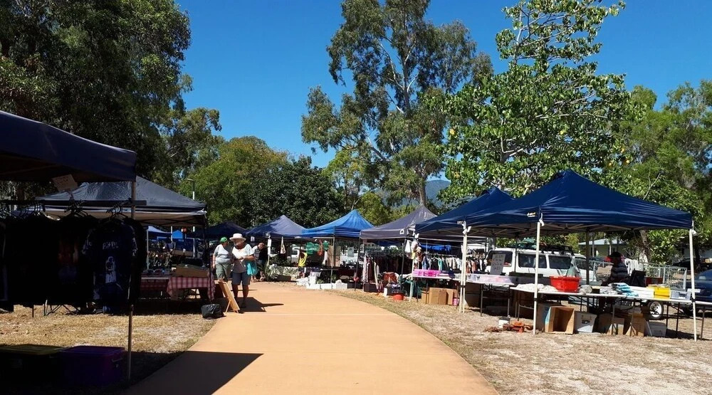 Hinchinbrook Harbour Holiday Apartments