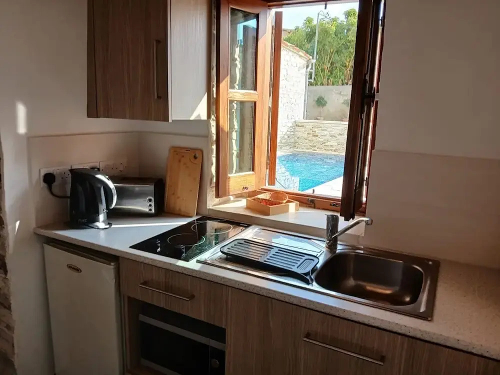 Mountain View Oasis