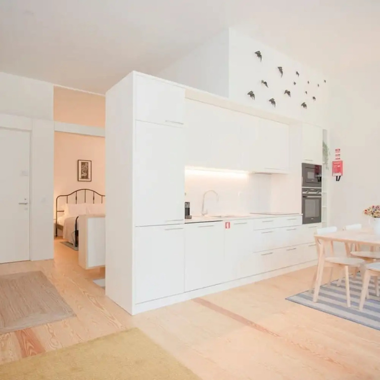 Liiiving in Porto - Haven Pool Apartment