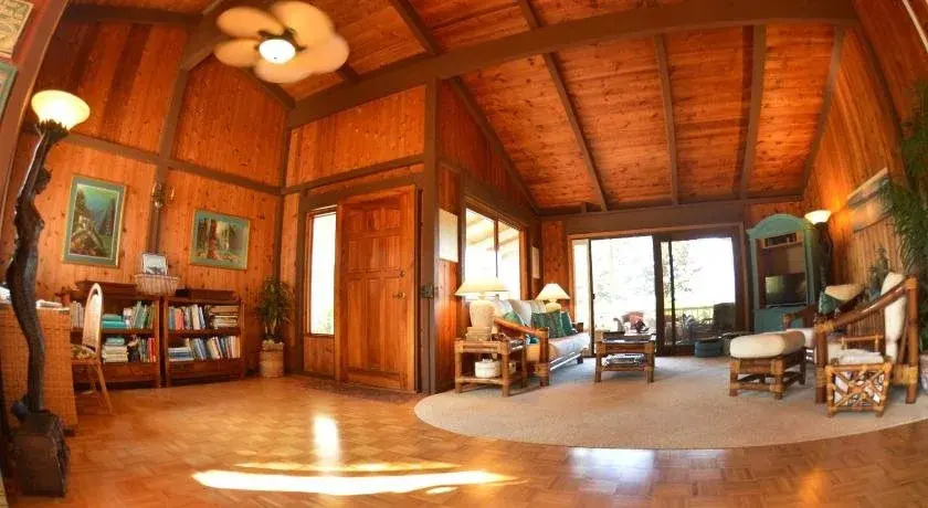 Areca Palms Estate Bed and Breakfast