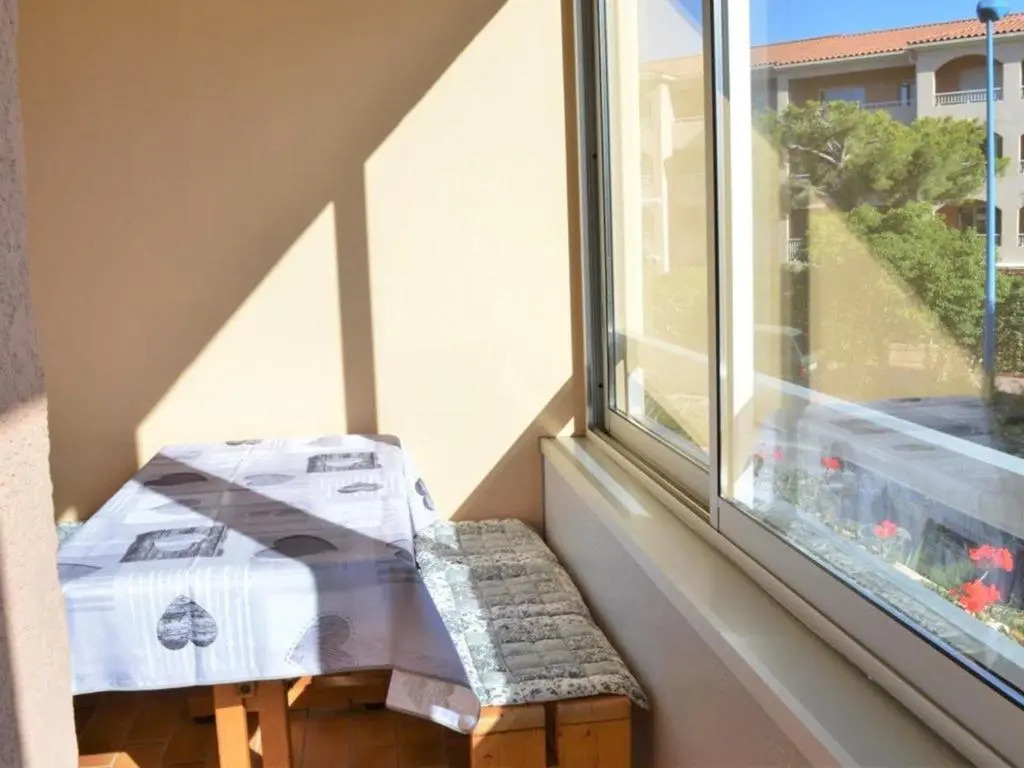 Appartement Bormes-les-Mimosas, 2 pièces, 4 personnes - FR-1-251-111